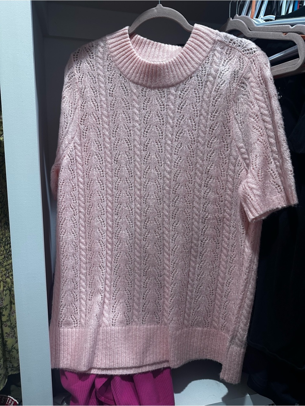 Crewneck Short-Sleeve Cable Knit Top in Light Pink